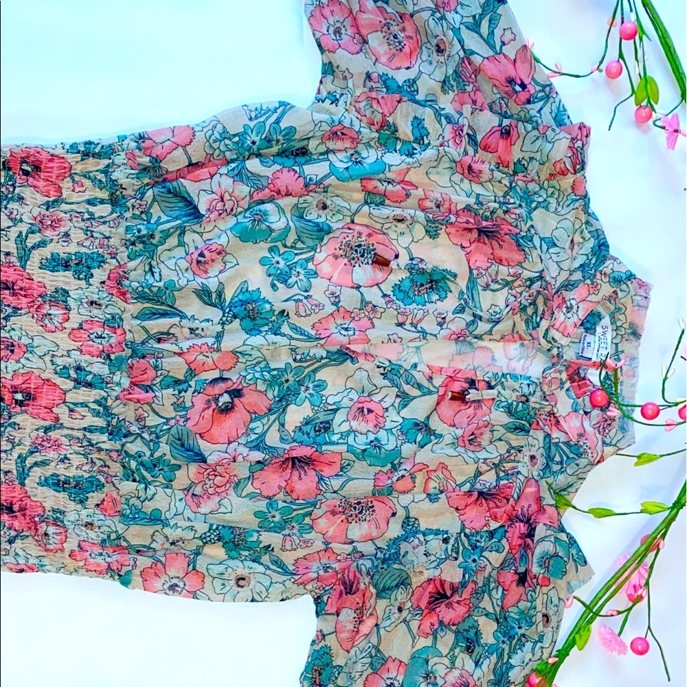 Beautiful top size XL